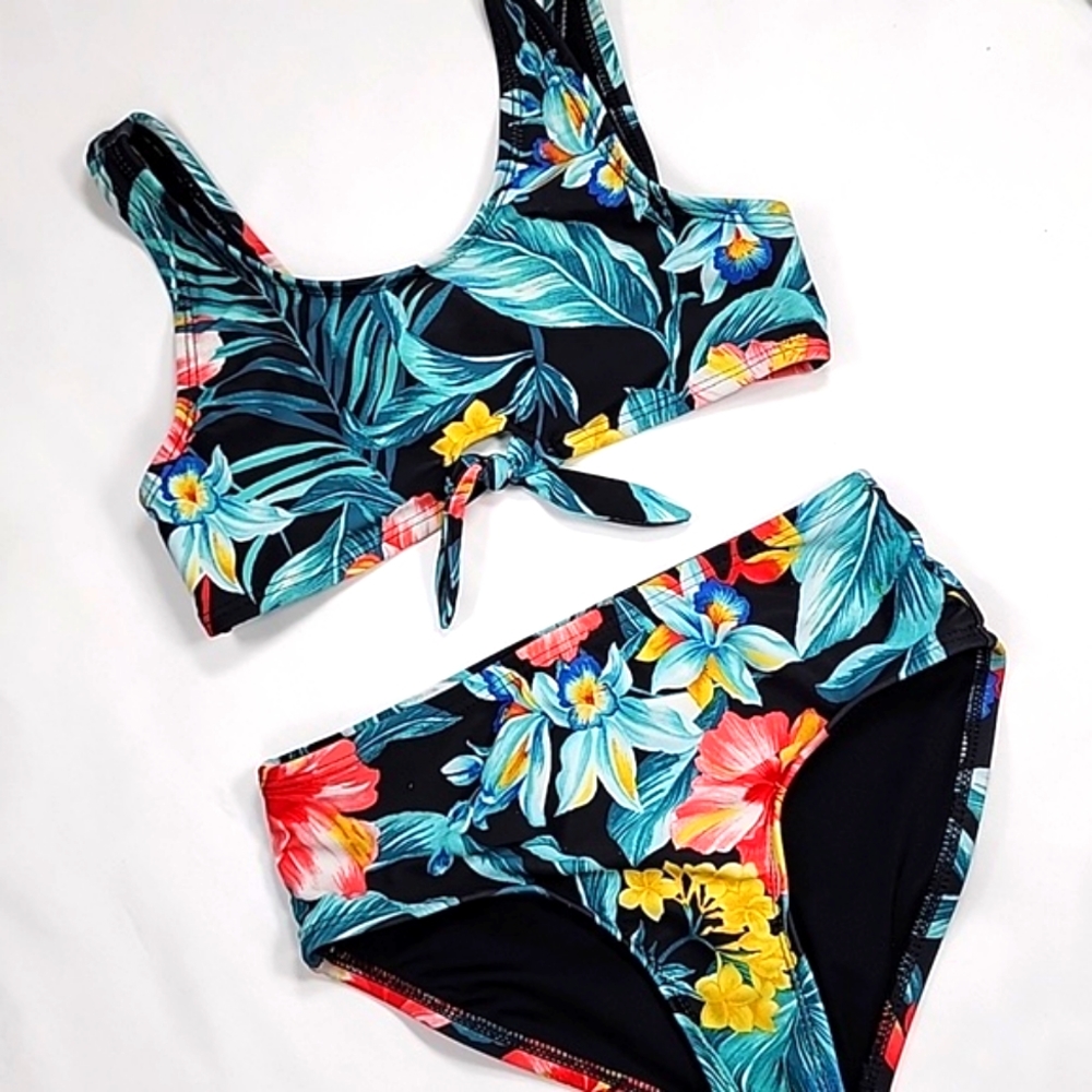 OLD NAVY HAWAIIAN BATHING SUIT SIZE S (6-7)